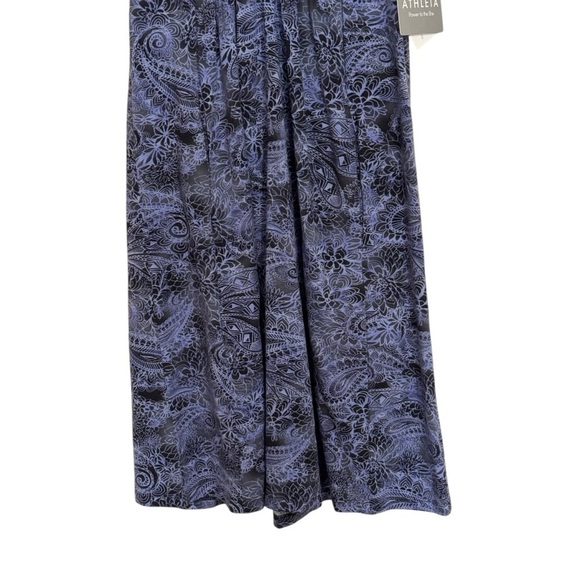 Athleta Dress Nearly Knottical Navy Blue Paisley Sleevless Athletic size XXS - Picture 3 of 9